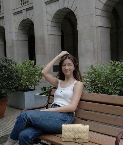 10044.jpg